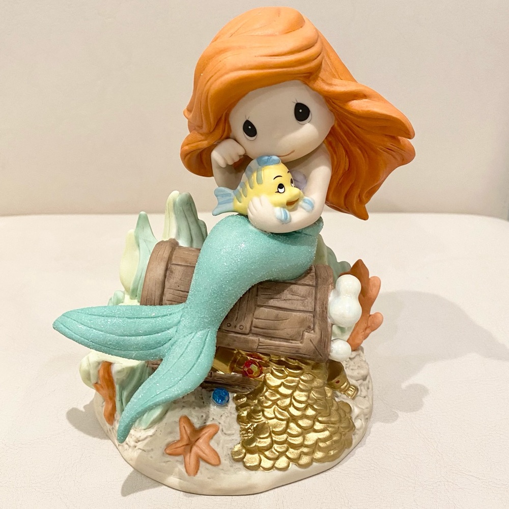 SOLD:🎀Disney Precious Moments Ariel🎀